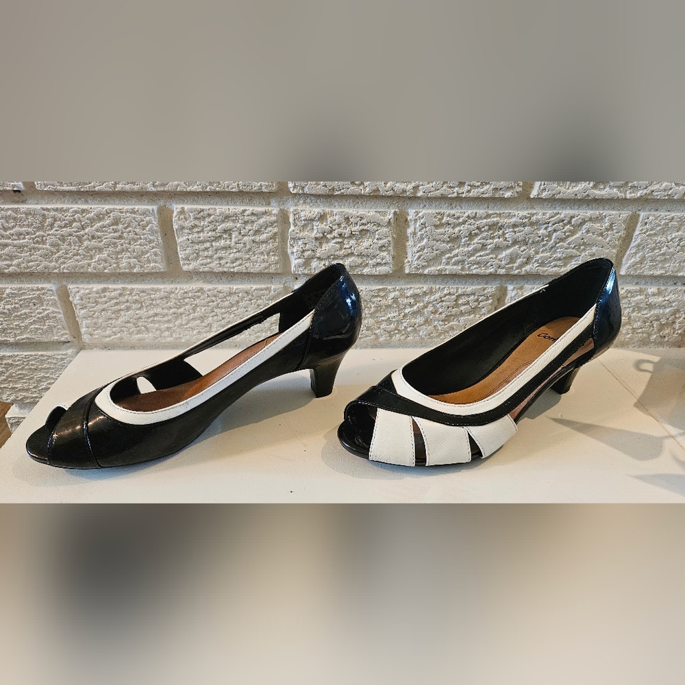 I ❤️ comfort peep toe pumps Size 8